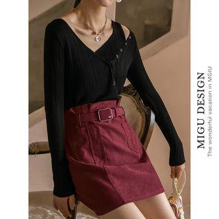 Mock Two-piece Cold-shoulder Ribbed Knit Top Black - One Size