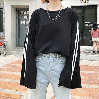 Bell-sleeve Loose-fit Crewneck Striped T-shirt