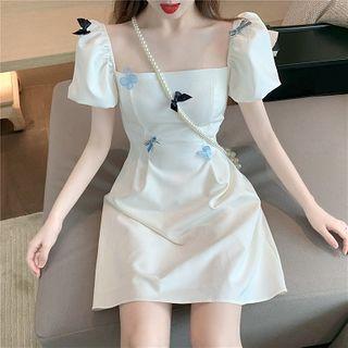 Ribbon Square-neck Puff-sleeve Dress