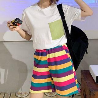 Pocketed Short Sleeve T-shirt / Striped Shorts