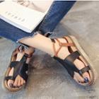 Platform Loop Toe Sandals