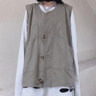 Plain Button-up Cargo Vest