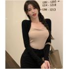 Square-neck Two-tone Panel T-shirt