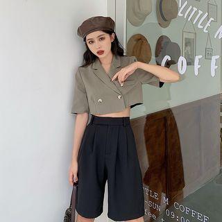 Short-sleeve Crop Shirt / Shorts