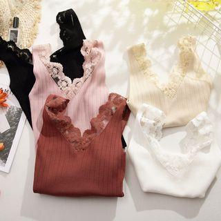 Lace V-neck Sleeveless Knit Top