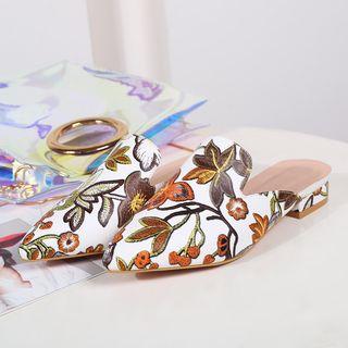 Embroidered Low Heel Pointed Mules