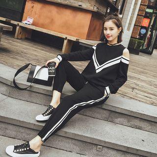 Set: Off-shoulder Sweatshirt + Striped Harem Sweatpants