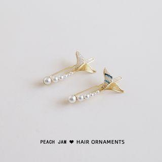 Faux Pearl Fish Tail Hair Clip