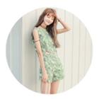 Set: Printed Cropped Tank Top + Shorts / Skirt