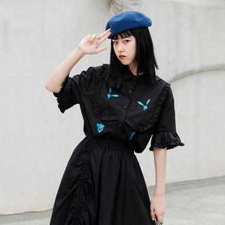 Short-sleeve Rabbit Print Ruffle Trim Blouse