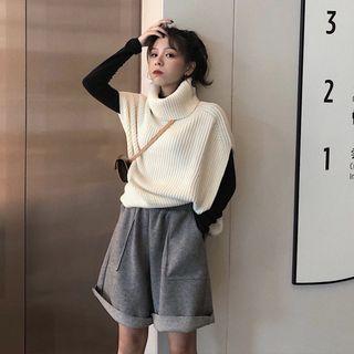 Turtleneck Knit Vest / Long-sleeve Turtleneck Top / Wide-leg Shorts