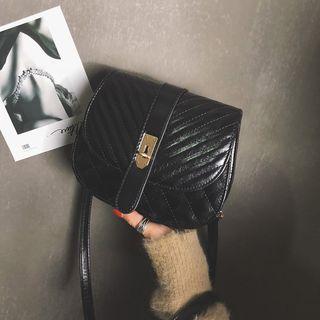 Quilted Saddle Crossbody Bag