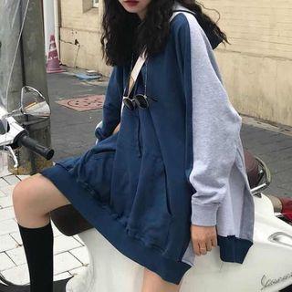 Two-tone Side Slit Hoodie