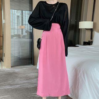 Set: Long-sleeve T-shirt + Slit Midi Skirt