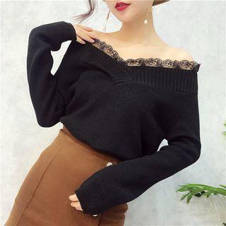 Lace-trim V-neck Knit Top