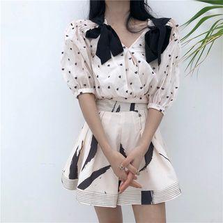 V-neck Short-sleeve Blouse / Printed Wide Leg Shorts