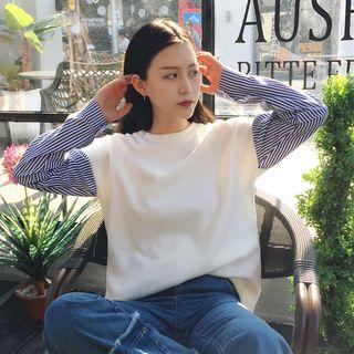 Striped Sleeve Panel Pullover