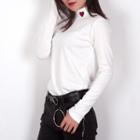 Long-sleeve Mock-neck Embroidered T-shirt