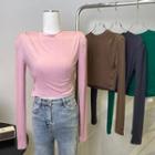 Long-sleeve Round-neck Plain Cropped Top