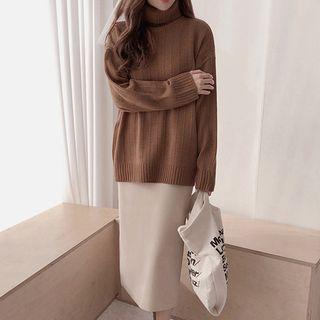 Turtleneck Sweater / Straight-fit Midi Skirt / Set