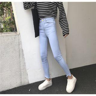 Asymmetric Hem Jeans