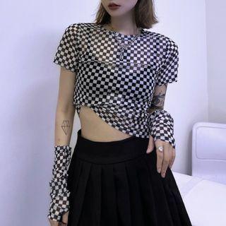 Set: Short-sleeve Checker Print T-shirt + Arm Sleeves T-shirt & Arm Sleeves - Black & White - One Size