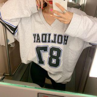 V-neck Lettering Oversized Sweatshirt Gray - One Size