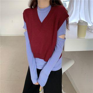 Cut-out Long-sleeve T-shirt / Knit Vest