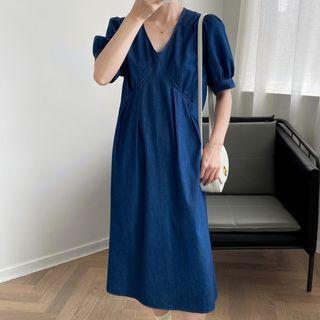 V-neck Short-sleeve Denim Midi Shift Dress