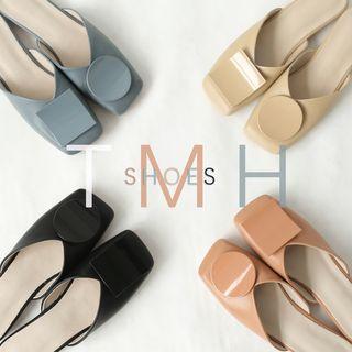 Non-matching Square Toe Low Heel Mules