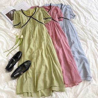 Puff-sleeve V-neck Contrast Trim Midi Dress
