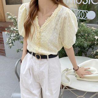 Short-sleeve V-neck Eyelet Lace Top