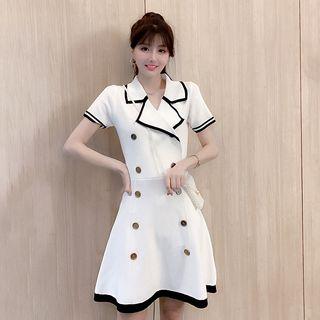 Short-sleeve Double Breasted Knit A-line Dress