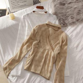 Halter Neck V-neck Blouse