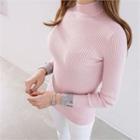 Mock-neck Contrast Cuff-sleeve Knit Top