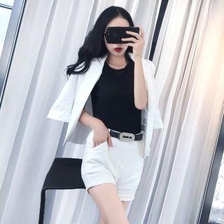 Set: 3/4-sleeve Blazer + Tank Top + Shorts