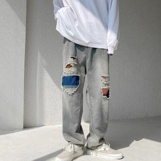 Oversized Ripped Jeans