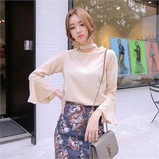 Choker-neck Ruffle-cuff Top
