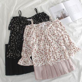 Bell-sleeve Off-shoulder Ruffled Heart Printed Blouse / High-waist Pleated Mini Skirt