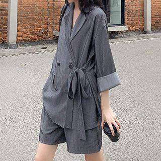 Double-breasted Tie-side Blazer / Wide Leg Shorts