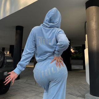 Set: Lettering Print Long-sleeve Hooded Zip Light Jacket + Lettering Print Sweatpants
