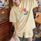 Short-sleeve Lapel Flower Embroidered T-shirt / High-waist Wide-leg Shorts