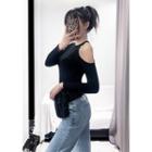 One-shoulder Long-sleeved Top