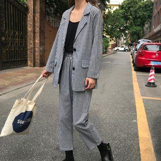 Set: Single-breasted Blazer + Cropped Dress Pants