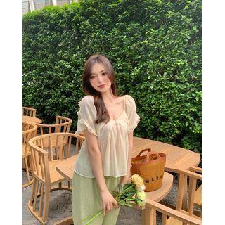Ruffle Trim Blouse / Wide-leg Pants