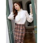 Frill-trim Lace Balloon-sleeve Blouse Ivory - One Size