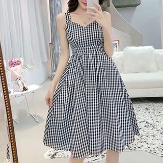 Sleeveless Checker A-line Midi Dress