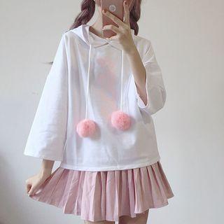 Pom Pom Hooded 3/4-sleeve T-shirt