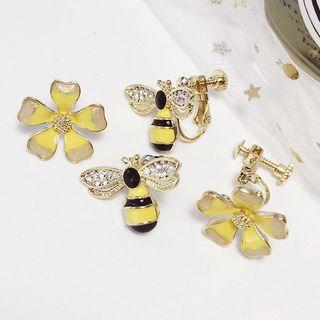 Non-matching Rhinestone Flower & Bee Earring