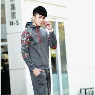 Set: Pattern Hood Pullover + Sweatpants